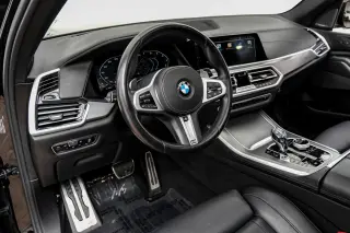 2021 BMW X5 M50i