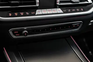 2021 BMW X5 M50i