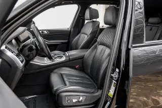 2021 BMW X5 M50i