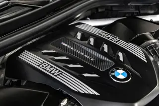 2021 BMW X5 M50i
