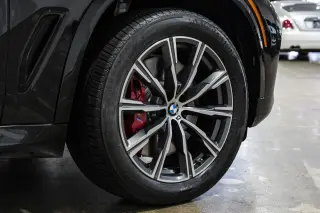 2021 BMW X5 M50i