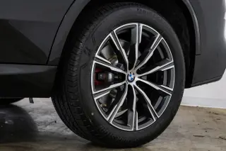 2021 BMW X5 M50i