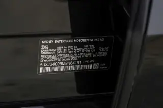 2021 BMW X5 M50i