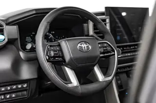 2023 Toyota Sequoia SR5 PREMIUM TRD OFF-ROAD