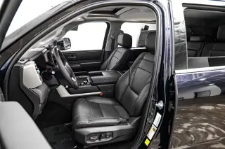 2023 Toyota Sequoia SR5 PREMIUM TRD OFF-ROAD