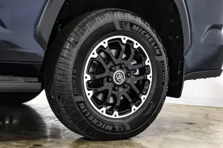 2023 Toyota Sequoia SR5 PREMIUM TRD OFF-ROAD