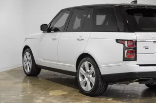 2020 Land Rover Range Rover P525 HSE