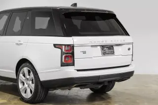 2020 Land Rover Range Rover P525 HSE