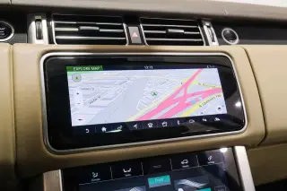 2020 Land Rover Range Rover P525 HSE