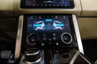 2020 Land Rover Range Rover P525 HSE