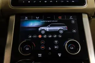 2020 Land Rover Range Rover P525 HSE
