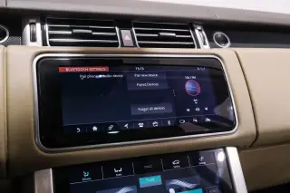 2020 Land Rover Range Rover P525 HSE