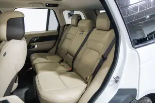2020 Land Rover Range Rover P525 HSE