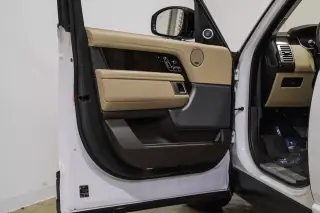 2020 Land Rover Range Rover P525 HSE