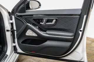 2022 Mercedes-Benz S 580