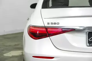 2022 Mercedes-Benz S 580