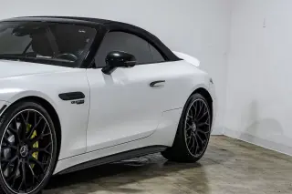 2022 Mercedes-Benz AMG SL 63