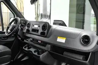2025 Mercedes-Benz Sprinter Cargo Van