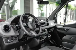 2025 Mercedes-Benz Sprinter Cargo Van