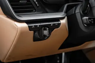 2020 Porsche 911 Carrera