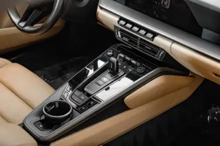 2020 Porsche 911 Carrera
