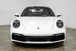 2020 Porsche 911 Carrera