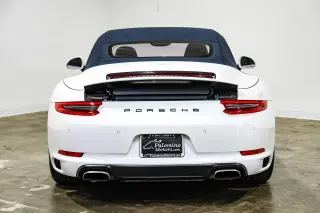 2017 Porsche 911 Carrera