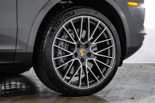 2021 Porsche Cayenne