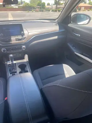 2025 Nissan Altima