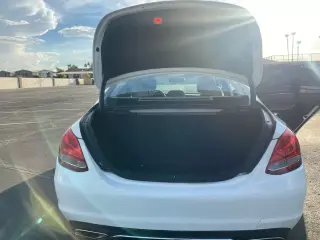 2016 Mercedes-Benz C 300