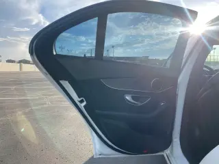 2016 Mercedes-Benz C 300