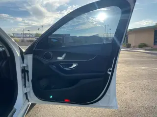 2016 Mercedes-Benz C 300