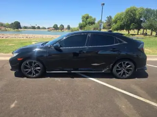 2017 Honda Civic Hatchback