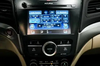 2016 Acura ILX w/Premium Pkg