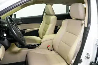 2016 Acura ILX w/Premium Pkg