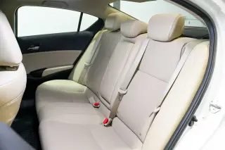 2016 Acura ILX w/Premium Pkg