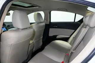 2016 Acura ILX w/Premium Pkg