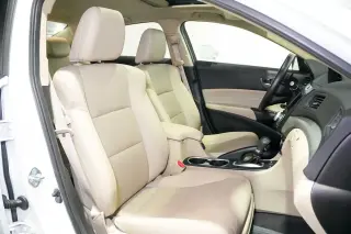 2016 Acura ILX w/Premium Pkg