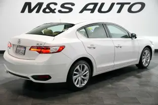 2016 Acura ILX w/Premium Pkg