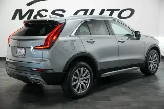 2023 Cadillac XT4 FWD Premium Luxury