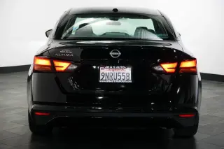 2025 Nissan Altima