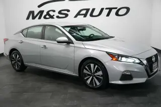 2021 Nissan Altima 2.5 SV