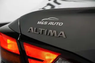 2025 Nissan Altima