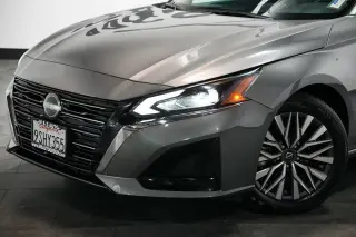 2025 Nissan Altima