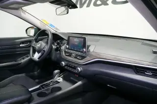 2025 Nissan Altima