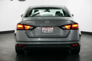 2025 Nissan Altima