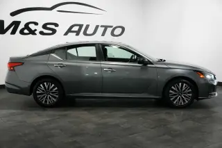 2025 Nissan Altima