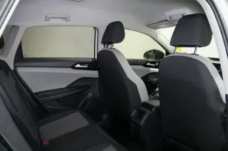 2023 Volkswagen Taos