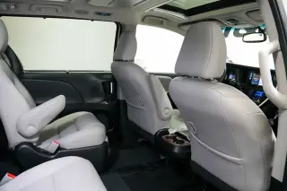 2016 Toyota Sienna