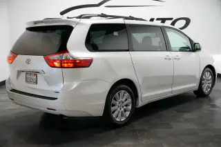 2016 Toyota Sienna